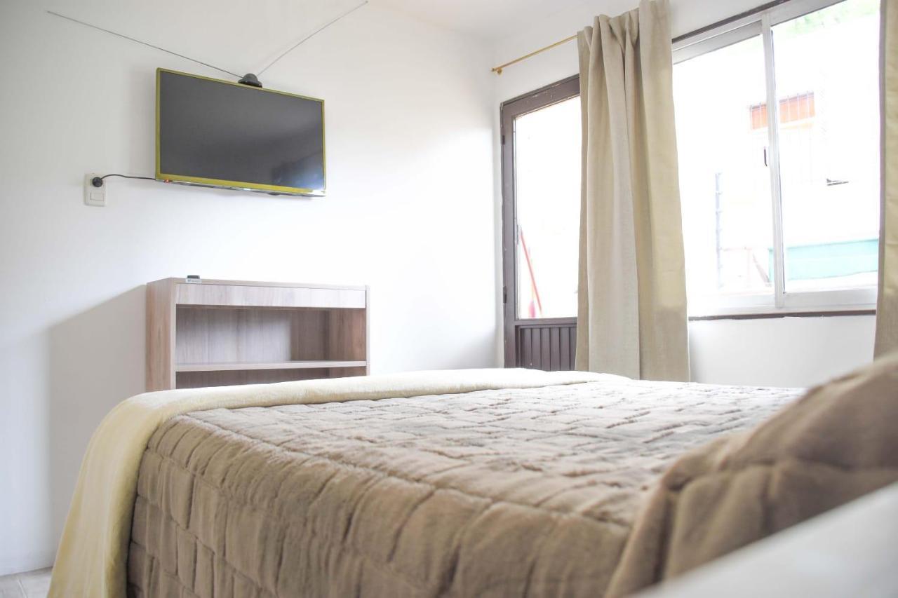 Apartamentos Quinta Seccion 门多萨 外观 照片